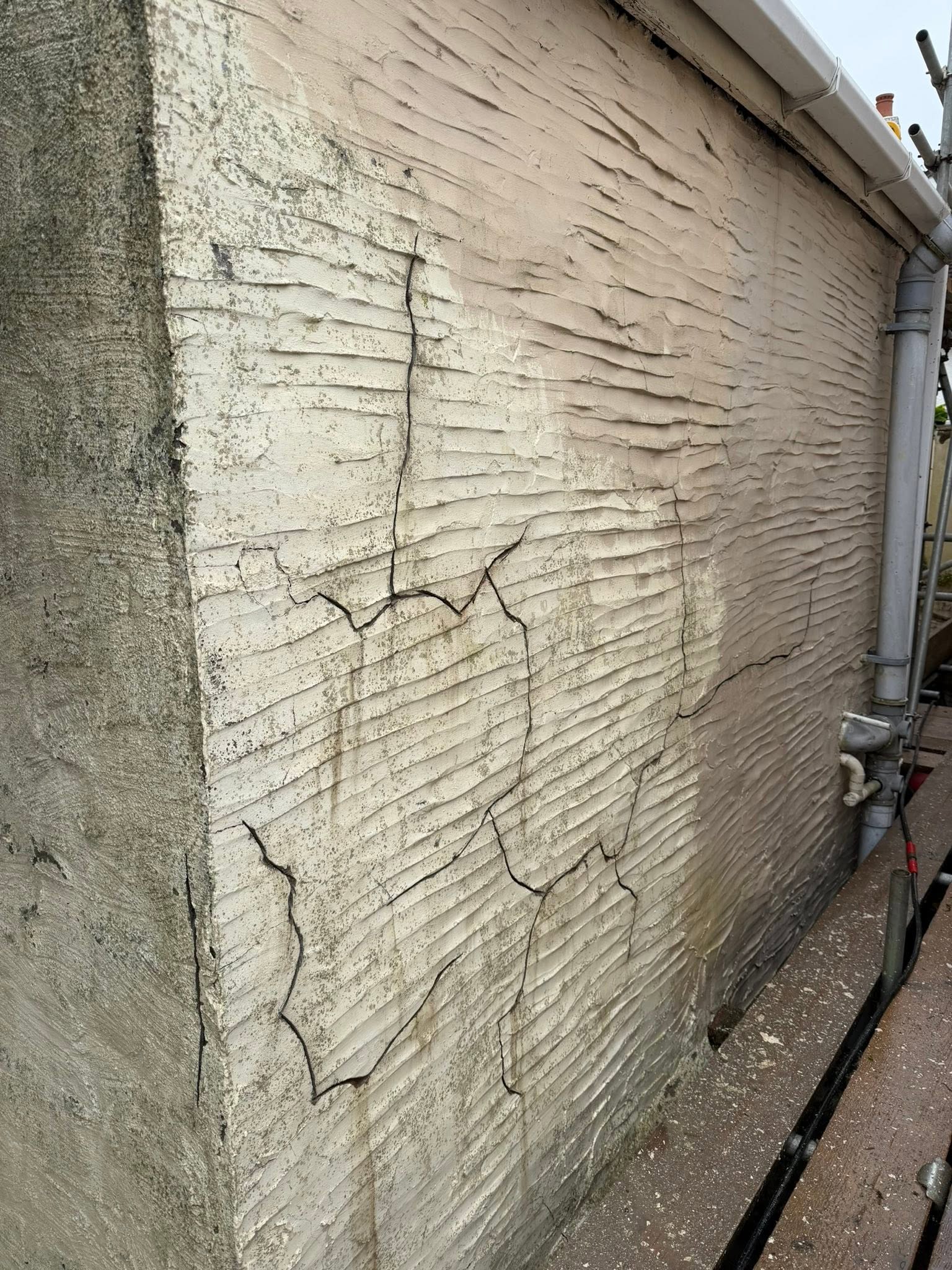 why cracked render should not be ignored